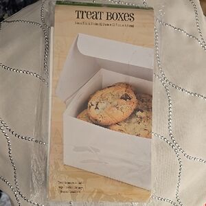 Hobby Lobby White Boxes 3 Present Office Supplies Gift